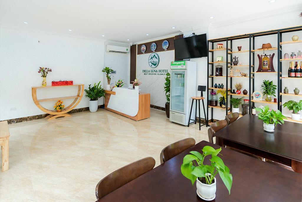 Della Luna Hotel Ніньбінь Екстер'єр фото